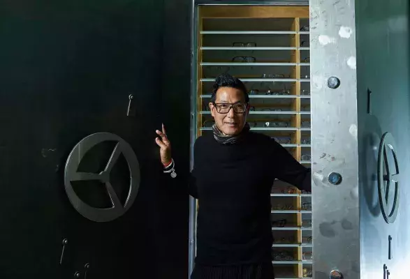 Blake Kuwara Blake Kuwara