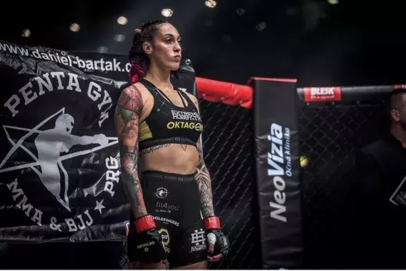 Kateřina Klinderová alias @kundosaki Kateřina Klinderová alias @kundosaki