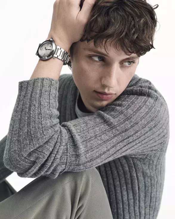 Troye Sivan / Pascha de Cartier Troye Sivan / Pascha de Cartier