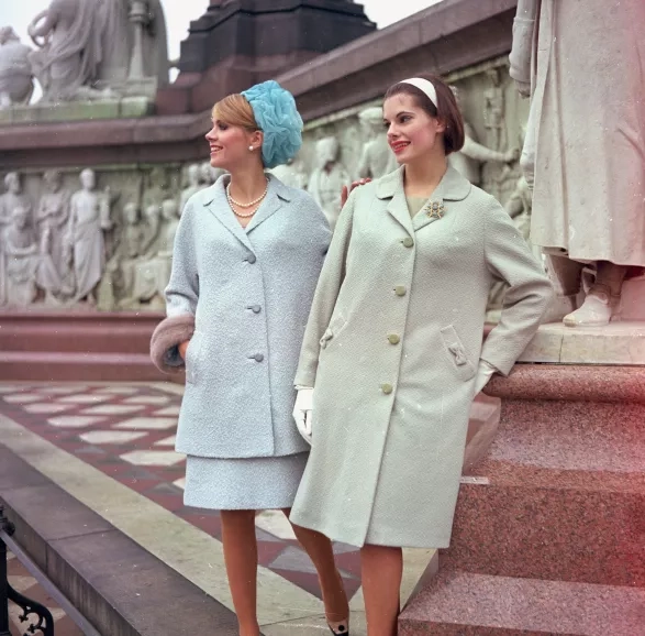 Vintage fashion Vintage fashion