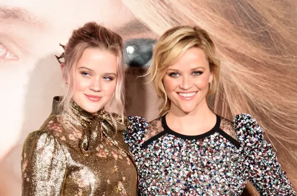 Reese a Ava Witherspoon Reese a Ava Witherspoon