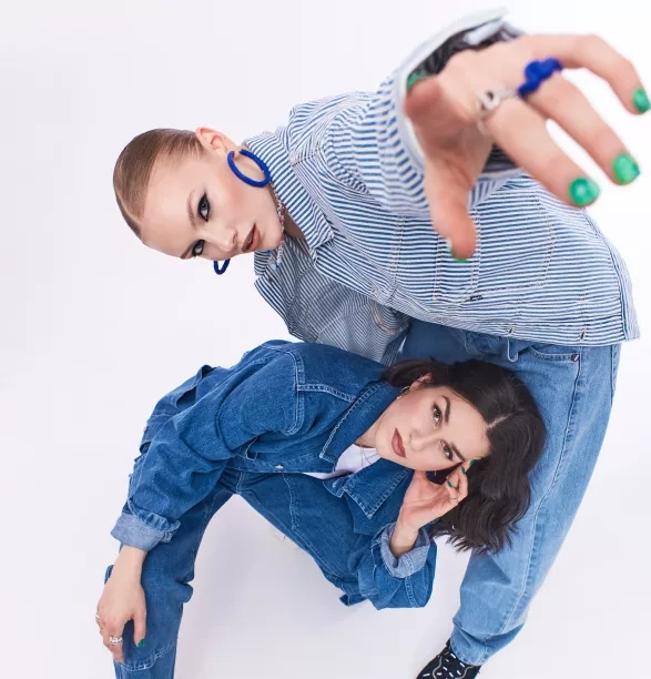 Annet X a Vaeronika Donutkova Annet X a Vaeronika Donutkova