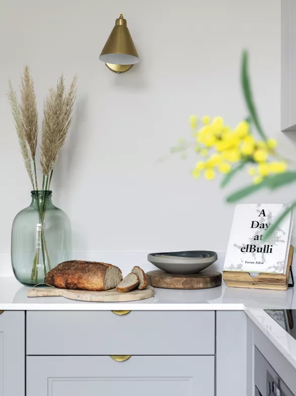 Zrekonstruovaný byt Markéty Pavleje z Kitchenette Zrekonstruovaný byt Markéty Pavleje z Kitchenette