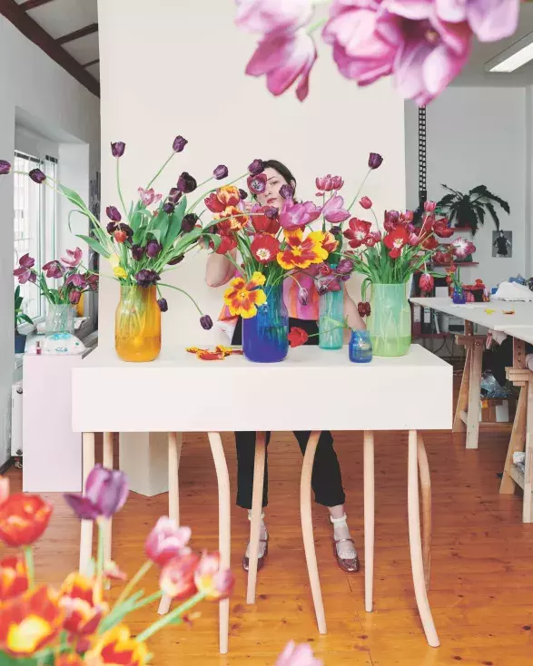 Tereza R. Kladošová Tereza R. Kladošová