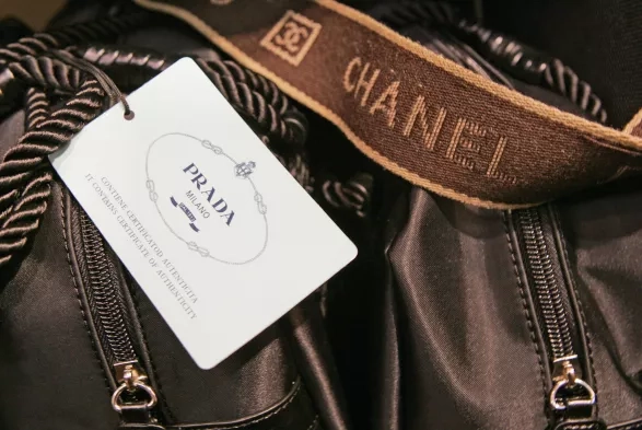 Prodejna padělků v Hong Kongu Prodejna padělků v Hong Kongu