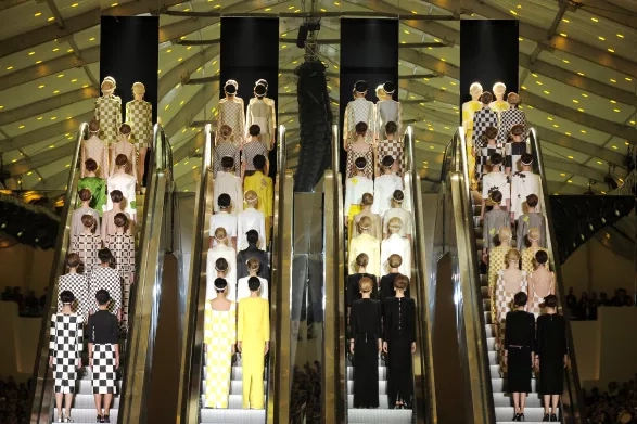 Louis Vuitton Louis Vuitton