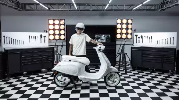 Justin Bieber x Vespa Justin Bieber x Vespa