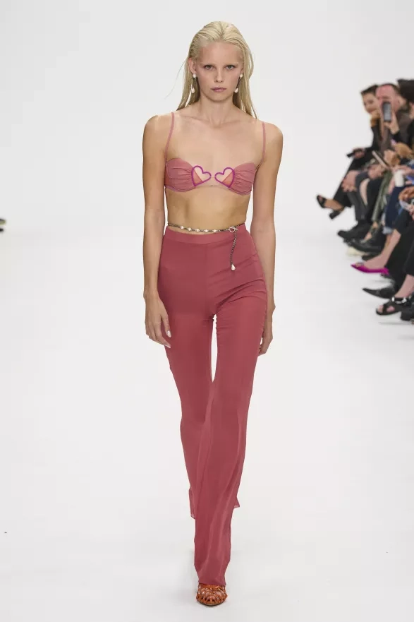 Nensi Dojaka Nensi Dojaka