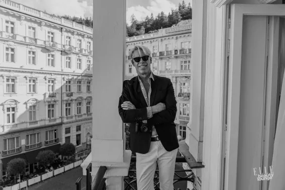 Stewart Shining Stewart Shining