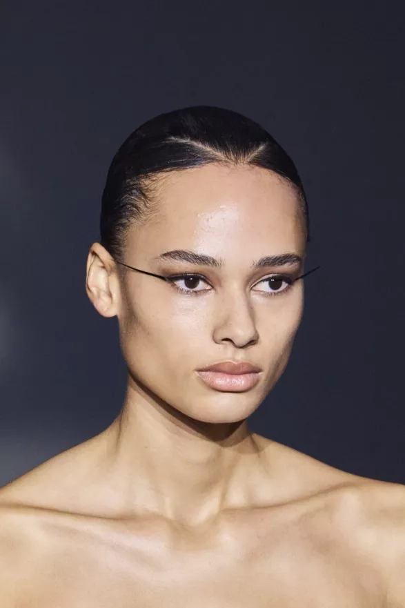 Beauty trendy z pařížského fashion weeku Beauty trendy z pařížského fashion weeku