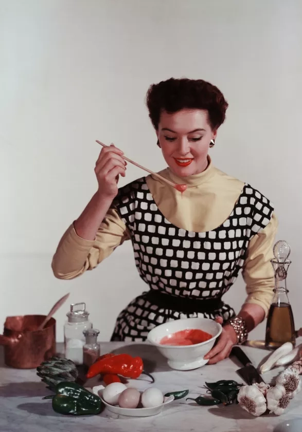 Tradwife je zpět Tradwife je zpět