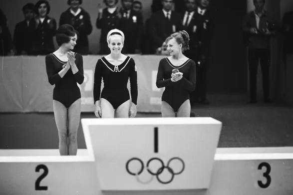 Věra Čáslavská na olympiádě Věra Čáslavská na olympiádě