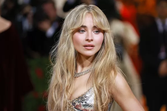 Silent blonde Silent blonde