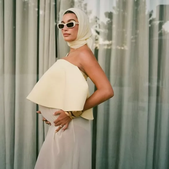 Hailey Bieber Hailey Bieber