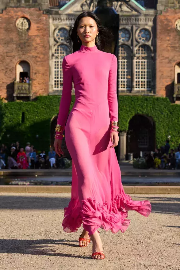 Podzimní šaty na svatbu Podzimní šaty na svatbu