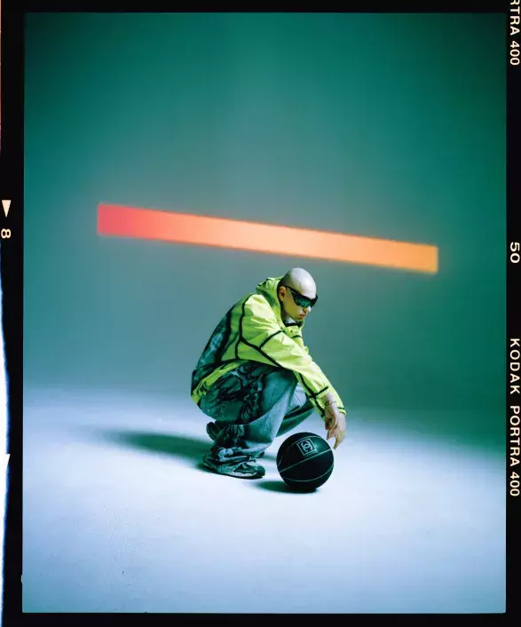 SIMILIVINLIFE Spotlight SIMILIVINLIFE Spotlight