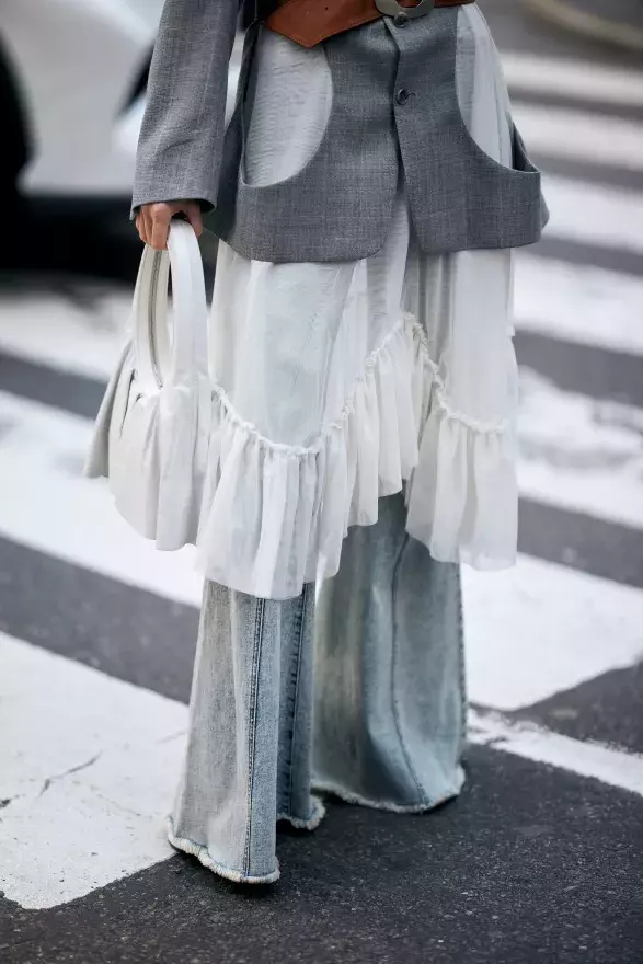 Skirt over pants trend Skirt over pants trend