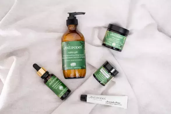 Pečující řada pro všechny tipy pleti od Antipodes Pečující řada pro všechny tipy pleti od Antipodes