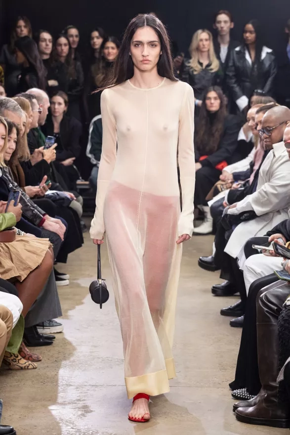 Červené legíny Červené legíny