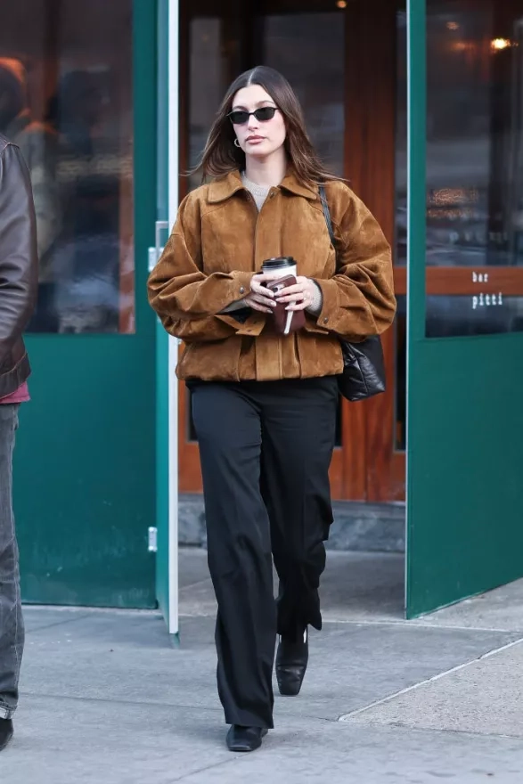 Hailey Bieber Hailey Bieber