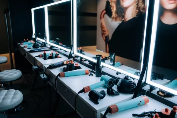 Dyson Beauty Dyson Beauty