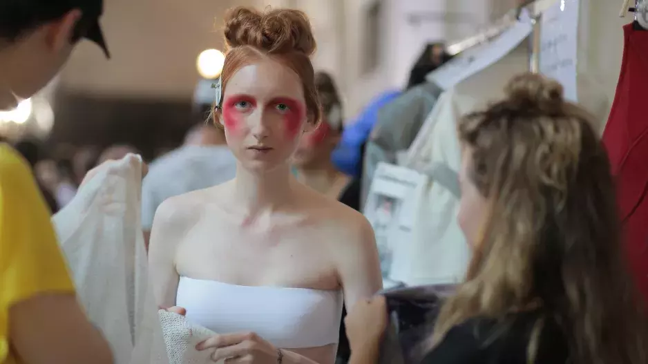 OBLÍBENÉ LOOKY MBPFW SS20 OBLÍBENÉ LOOKY MBPFW SS20