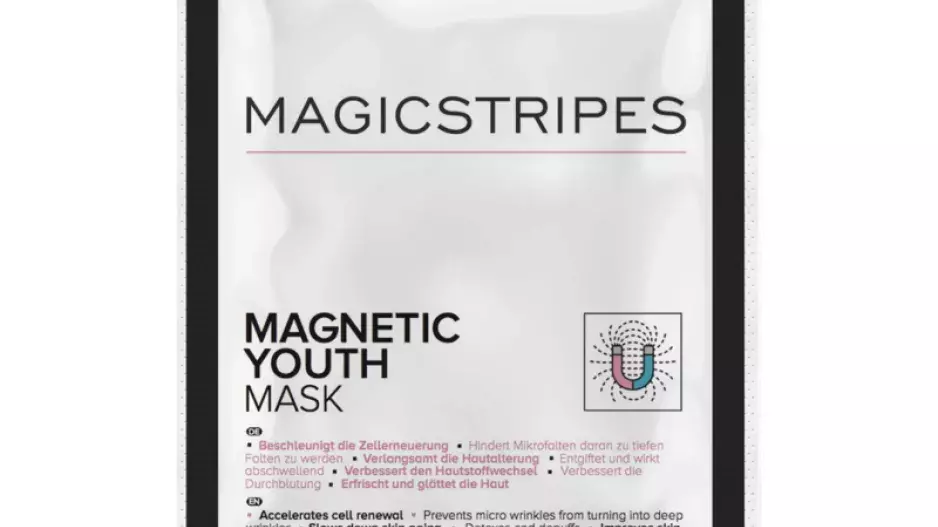Magnetická omlazující maska, MAGICSTRIPES, 480 Kč, byssine.com Magnetická omlazující maska, MAGICSTRIPES, 480 Kč, byssine.com