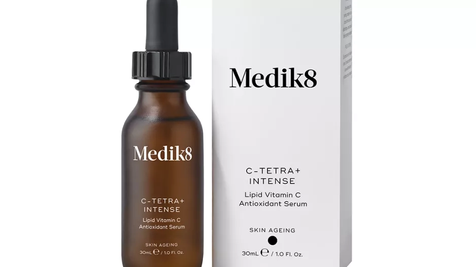 Sérum s vitamínem C pro omlazení a rozjasnění pleti, C-Tetra + Intense sérum, prodává Medaprex, 1 735 Kč Sérum s vitamínem C pro omlazení a rozjasnění pleti, C-Tetra + Intense sérum, prodává Medaprex, 1 735 Kč