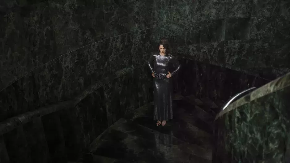 Klára Issová pro .about leather. Klára Issová pro .about leather.