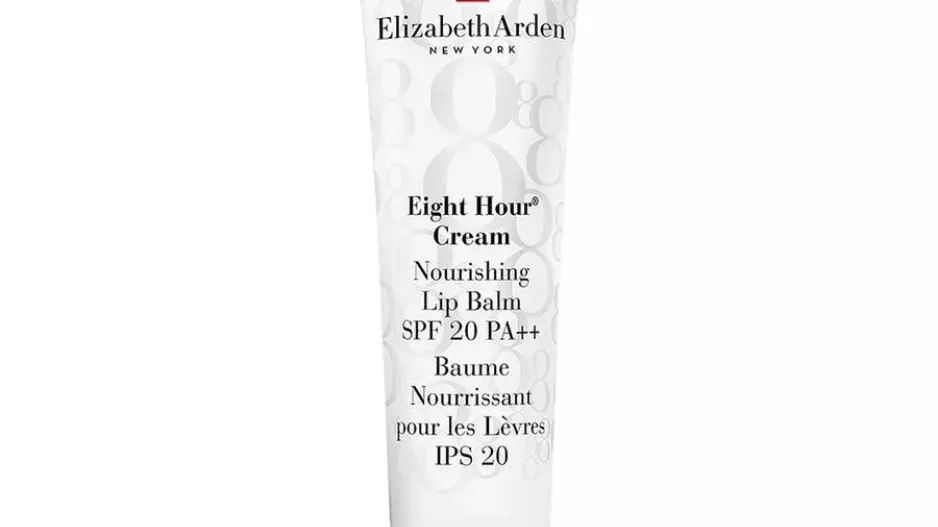 Dlouhotrvající balzám na rty, Nourishing Lip Balm, Elizabeth Arden, 650 Kč Dlouhotrvající balzám na rty, Nourishing Lip Balm, Elizabeth Arden, 650 Kč