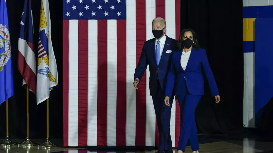 Kamala Harris a vítězný kandidát na hlavu USA Joe Biden | srpen 2020 Kamala Harris a vítězný kandidát na hlavu USA Joe Biden | srpen 2020