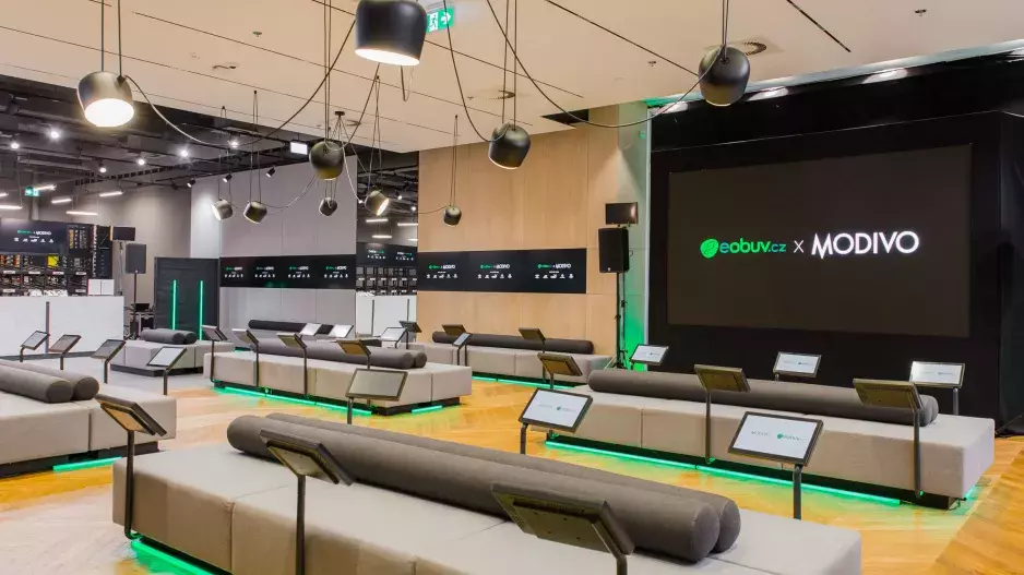 Nová phygital prodejna eobuv.cz a MODIVO Nová phygital prodejna eobuv.cz a MODIVO