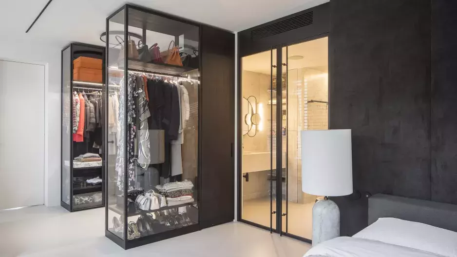 KARLÍNSKÝ BYT KARLÍNSKÝ BYT