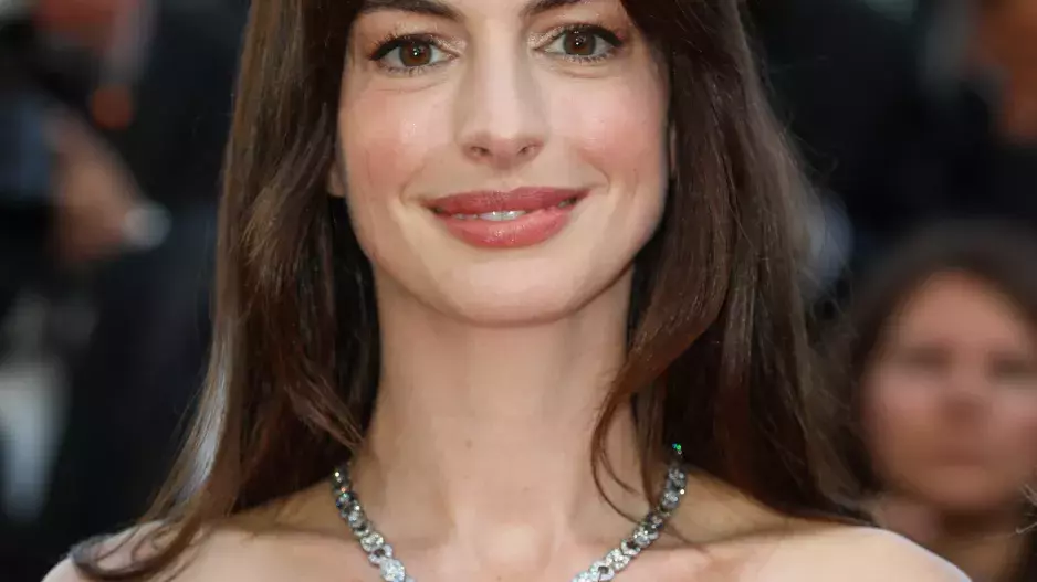 Anne Hathaway Anne Hathaway