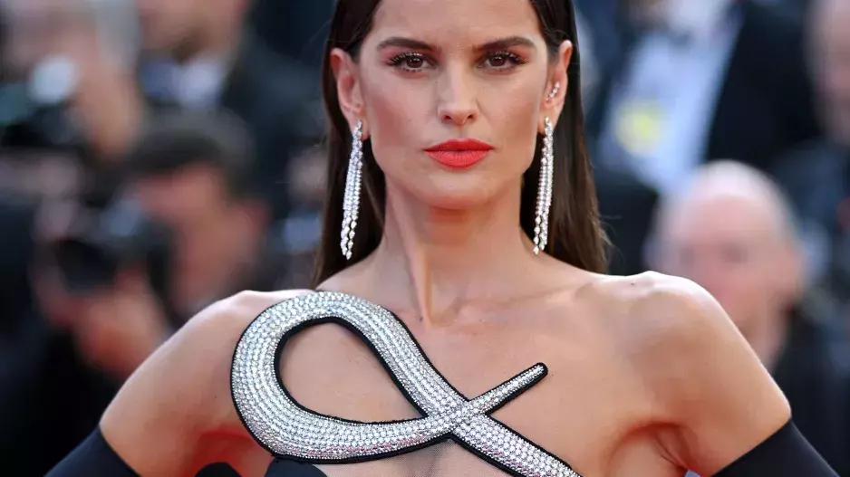 Izabel Goulart Izabel Goulart