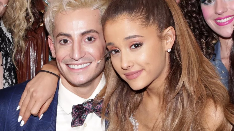 Ariana Grande s nevlastním bratrem Frankem Ariana Grande s nevlastním bratrem Frankem