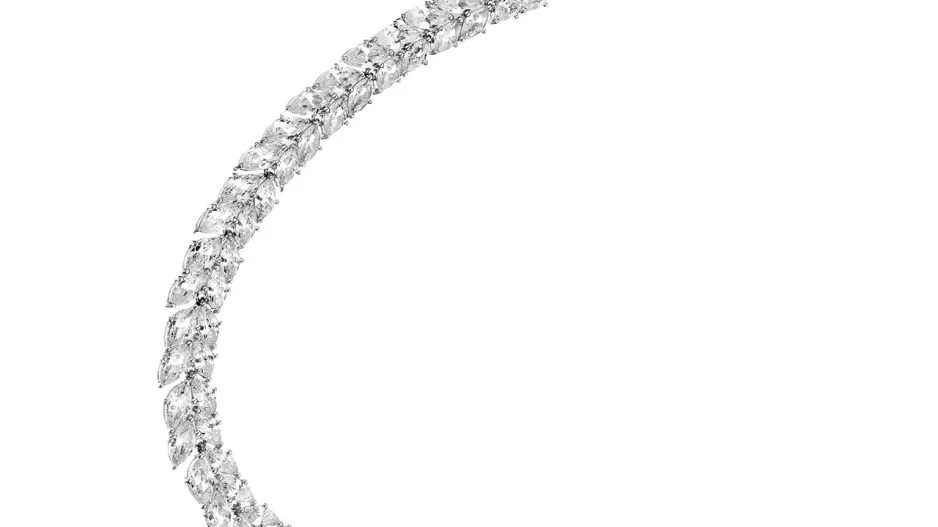 Zlatý prsten s diamanty - rozeta Zlatý prsten s diamanty - rozeta