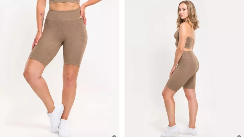 Kraťasy nad kolena Kraťasy nad kolena