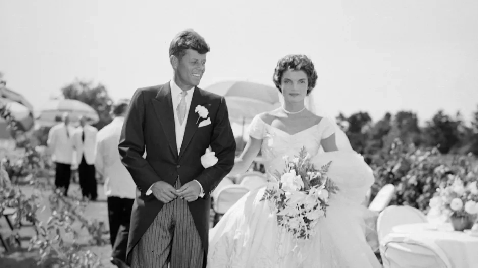 Ty nejikoničtější svatební šaty všech dob Ty nejikoničtější svatební šaty všech dob