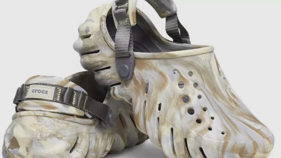 Crocs shoes Crocs shoes