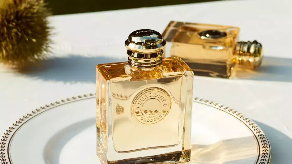 ELLE Goddess ELLE Goddess