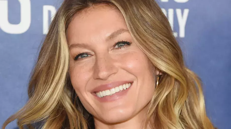 Zesvětlené prameny ve vlasech Zesvětlené prameny ve vlasech