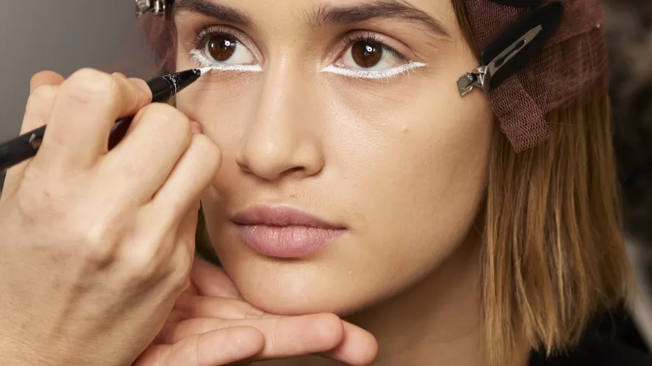 Hairstyles zimy 2023 Hairstyles zimy 2023