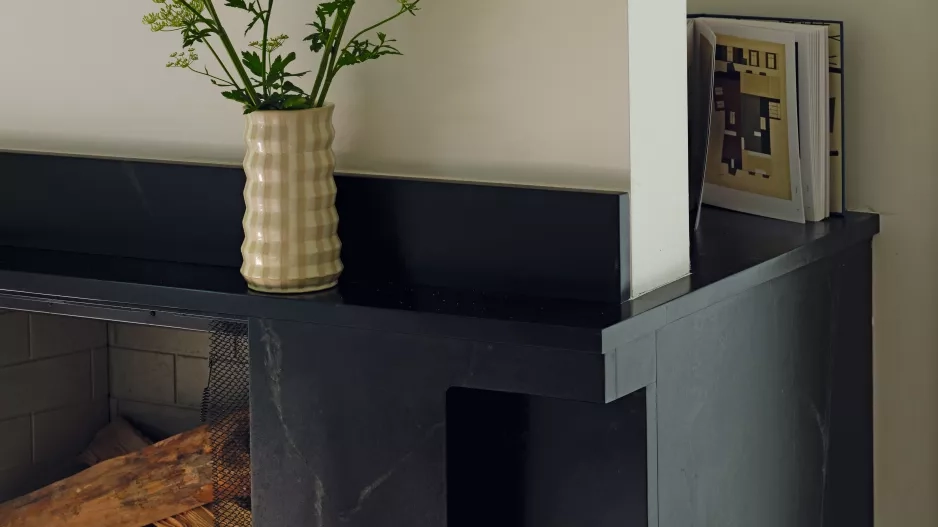 Líbezná nádvoří mezi světy Líbezná nádvoří mezi světy