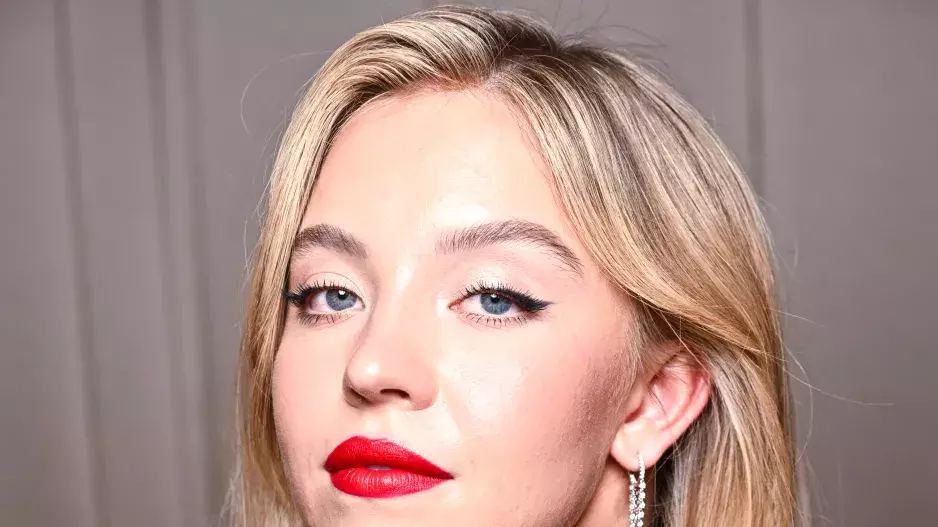 Pěšinka na straně Pěšinka na straně