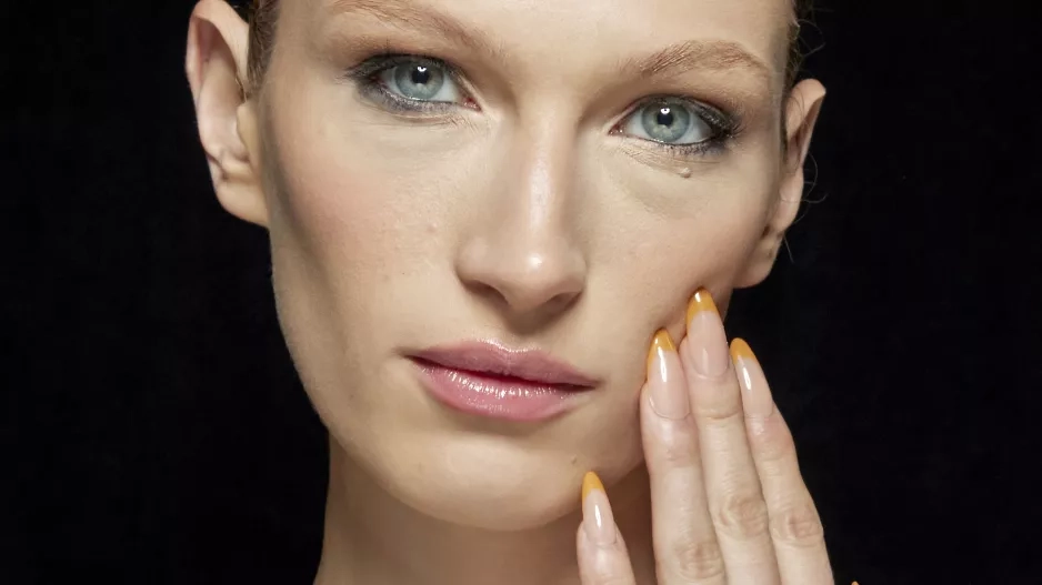 Největší nail art trendy jara 2024 Největší nail art trendy jara 2024