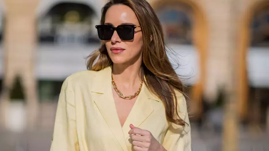 Butter yellow Butter yellow