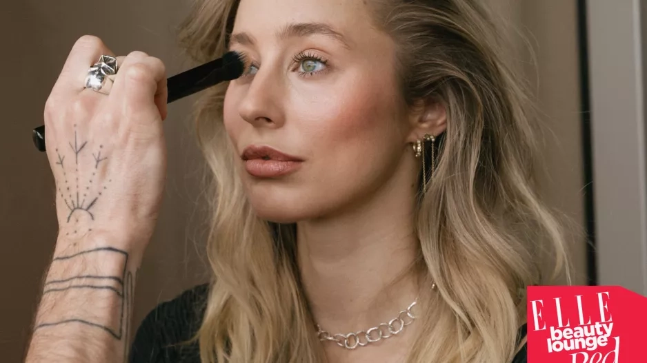 Elle Beauty Lounge Red Elle Beauty Lounge Red