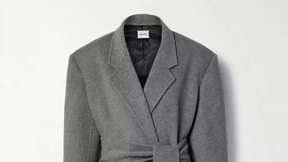 Vlněný kabát s páskem Vlněný kabát s páskem