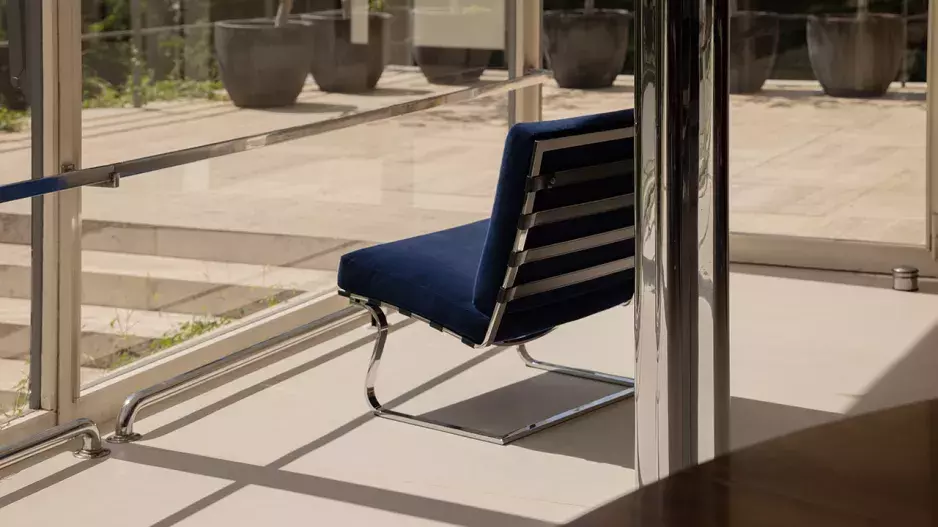 Tugendhat, Knoll Tugendhat, Knoll